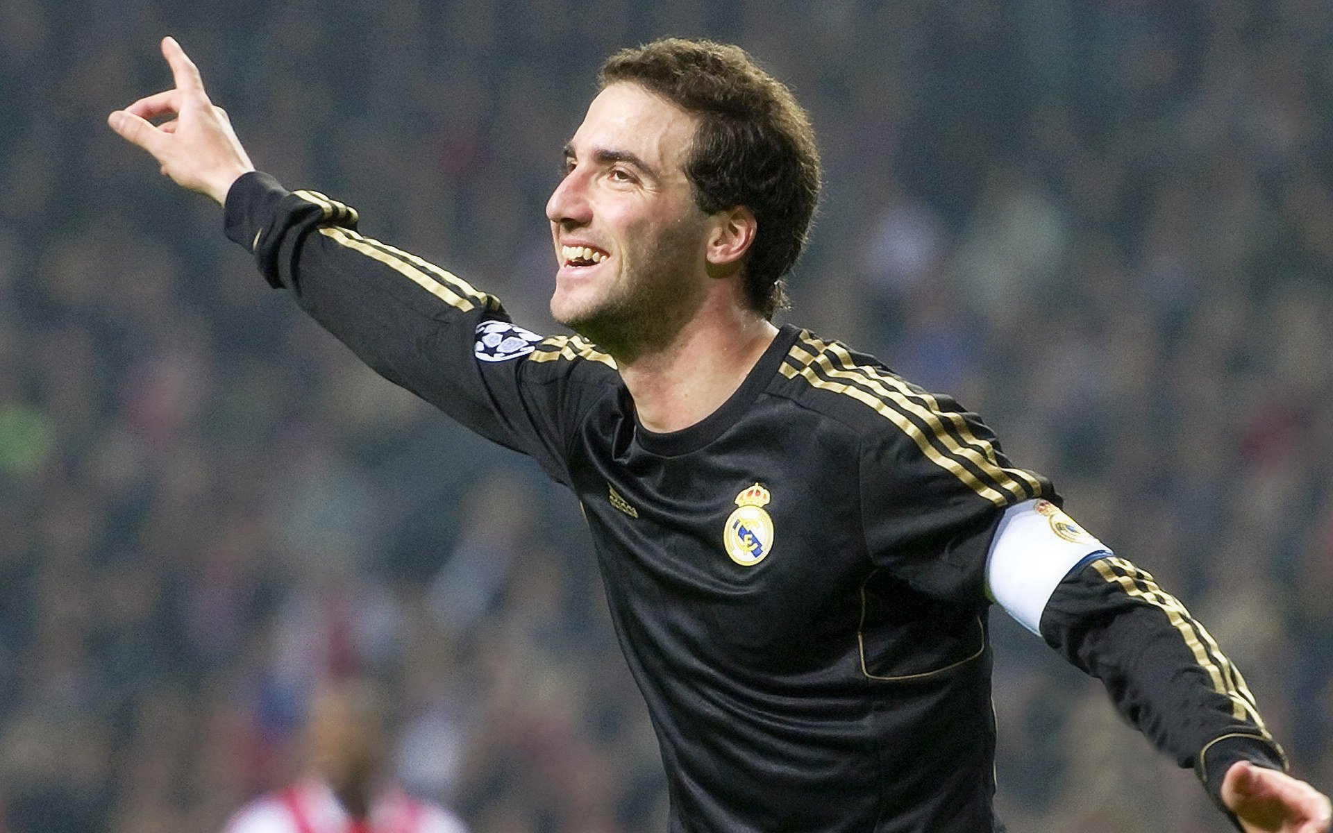 _老鹰快攻积极,场面火爆引人入胜_,老鹰集锦